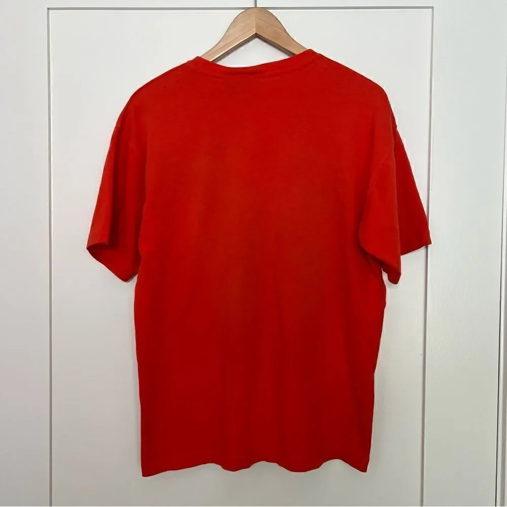 VTG 1996 Warner Bros Studio Store Embroidered Pocket Tee Size M Red T Shirt